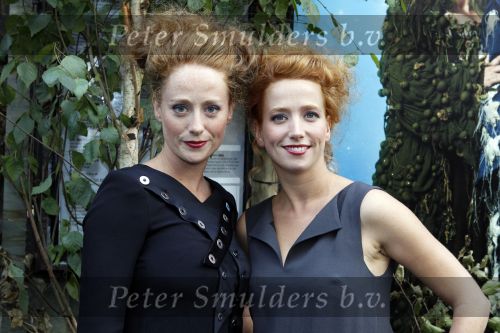 Amsterdam 2 oktober 2010
Premiere Foeksia in Tuschinski. Truus en Riet Spijker
Peter Smulders bv