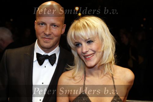 Amsterdam 22 oktober 2010
Televizierring 2010 in carre. Stacey Rookhuizen met vriend
Peter Smulders bv