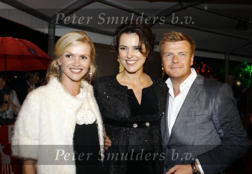 Utrecht 23 september 2010
Premiere Richting West bij de filmdagen in Utrecht. Susan Visser en Viggo Waas spelen de hoofdrollen. Bastiaan Ragas en Tooske
Peter Smulders bv