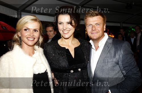 Utrecht 23 september 2010
Premiere Richting West bij de filmdagen in Utrecht. Susan Visser en Viggo Waas spelen de hoofdrollen. Bastiaan Ragas en Tooske
Peter Smulders bv