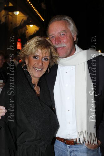 Amsterdam 11 oktober 2010
Premiere Hurricane van Hans Klok in Carre. Sylvia v d Akker met haar vriend
Peter Smulders bv
