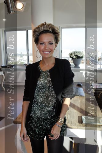 Amsterdam 11 oktober 2010
Presentatie tijdschrift Danie Bles in het World fashion center. Sylvie v d Vaart
Peter Smulders bv