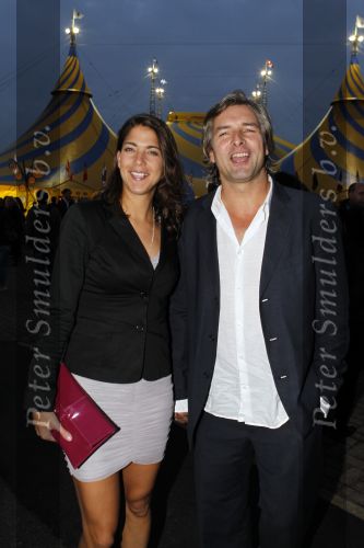 Amsterdam 7 oktober 2010
Premiere cirque du soleil bij de amsterdam Arena. Victor Reinier met vriendin
Peter Smulders bv