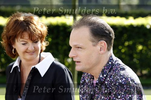 Eemnes 22 september 2010
Patty Harpenau bij koffietijd met Bas Westerweel en Loretta Schrijver. Vincent Bijlo
Peter Smulders bv
