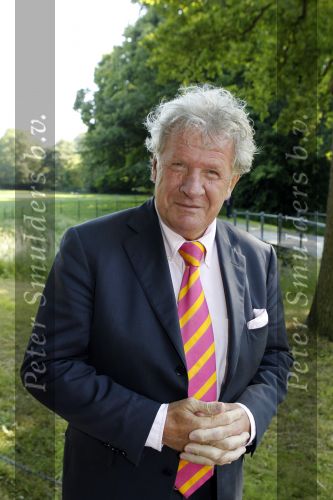 Breukelen 16 juni 2010
Haringparty op Neyenrode. Willibrord Frequin met zijn zoon Louis
Peter Smulders bv