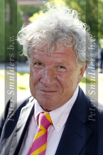 Breukelen 16 juni 2010
Haringparty op Neyenrode. Willibrord Frequin met zijn zoon Louis
Peter Smulders bv