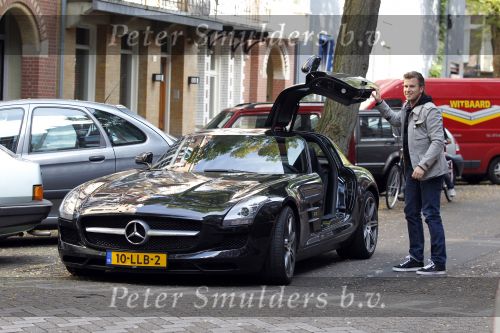 Amsterdam 29 september 2010
Winston Gerschtanowitz met zijn special Mercedes Sport AMG met vleugeldeuren.
Peter Smulders bv