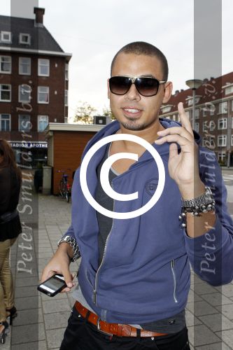 Amsterdam 25 september 2011
Avond tbv stop kindermisbruik in redsun in amsterdam. Afrojack met Buddha to Buddha en Nialayla armbanden
Peter Smulders bv