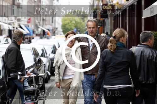 Amsterdam 20 september 2011
Bert Kuizenga met zijn vrouw op de pc hooftstraat.
Peter Smulders bv