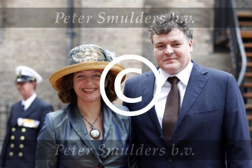 Den Haag 20 september 2011
Prinsjesdag op het binnenhof. Edith Schippers met man
Peter Smulders bv