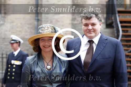 Den Haag 20 september 2011
Prinsjesdag op het binnenhof. Edith Schippers met man
Peter Smulders bv