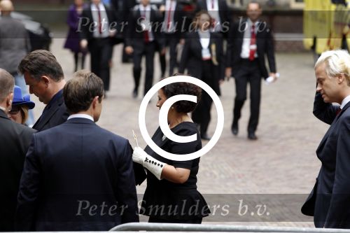 Den Haag 20 september 2011
Prinsjesdag op het binnenhof. Geert Wilders met vrouw en beveiliging
Peter Smulders bv