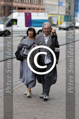 Amsterdam 26 september 2011
Jan Jansen met zijn vrouw op straat.
Peter Smulders bv