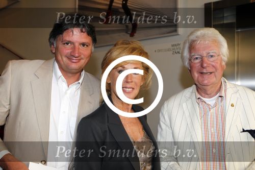 Amsterdam 25 september 2011
Premiere Andre v Duin in het nieuwe de la mar theater. Joke Bruijs met vriend en Gerard Cox
Peter Smulders bv