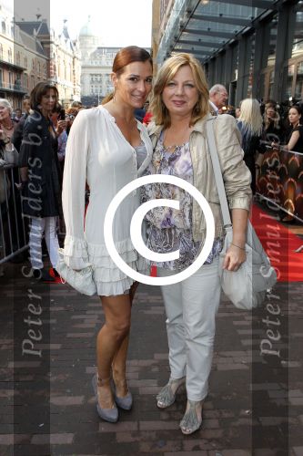 Amsterdam 25 september 2011
Premiere Andre v Duin in het nieuwe de la mar theater. Quinty Trustfull en Loretta Schrijver
Peter Smulders bv