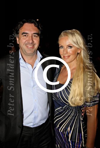 Mandy HuydtsDen Bosch, 22 September 2011
In theater parade zijn de BUMA.NL Awards uitgereikt.
Mandy Huydts met parner Nick Kouwenhoven
Foto Peter Smulders BV