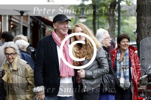 Amsterdam 17 september 2011
Peter faber met zijn dochter aan het winkelen.
Peter Smulders bv