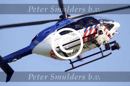Nigtevecht 18 september 2011
Politie helicopter boven nigtevecht.
Peter Smulders bv