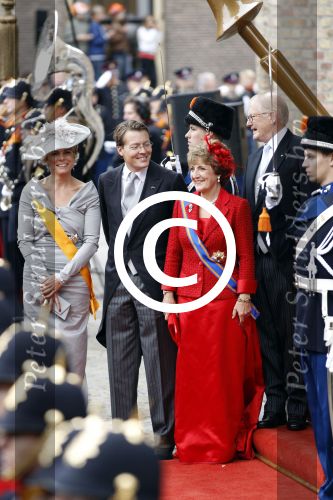 Den Haag 20 september 2011
Prinsjesdag in den haag met daarbij aanwezig Koningin Beatrix Prins Willem Alexander Maxima Pieter v Vollenhoven Prinses Margriet Prins Constantijn en prinses Laurentien.
Peter Smulders bv