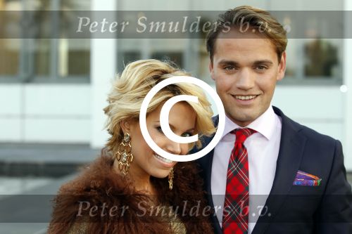 Vianen 15 september 2011
Modeshow Mix &Match van Danie Bles bij Miele. Sylvie v d Vaart met schoonmoeder en broer
Peter Smulders bv