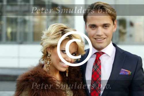 Vianen 15 september 2011
Modeshow Mix &Match van Danie Bles bij Miele. Sylvie v d Vaart met schoonmoeder en broer
Peter Smulders bv