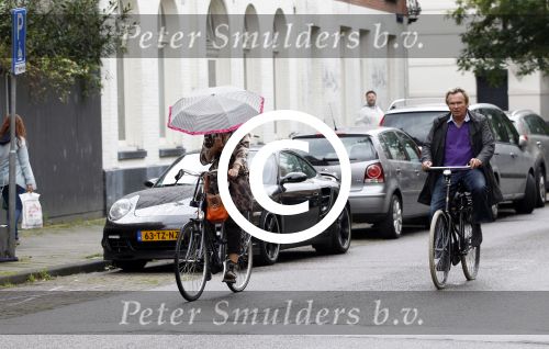 Amsterdam 17 september 2011
Tom en Janke Dekker onder de paraplu.
Peter Smulders bv