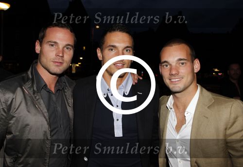 Amsterdam 25 september 2011
Avond tbv stop kindermisbruik in redsun in amsterdam. Wesley Rodney en Jeffrey Sneijder
Peter Smulders bv