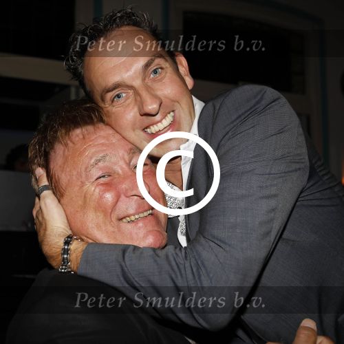 Breda, 25 September 2011
Corry Konings viert samen met familie en vrienden haar 60e verjaardag.
Zanger Peter Smulders met acteur/zanger Albert v Benthem
Foto Peter Smulders BV