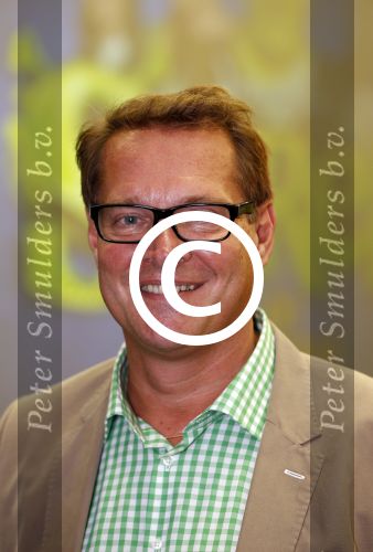 Amsterdam 19 september 2012
Presentatie musical Shrek met Paul Groot Kim Lian v d Meij Rogier Komproe en William Spaaij. Produyktie van Albert Verlinden.
Peter Smulder bv
