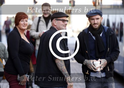 Amsterdam 7 november 2012
Ben Saunders met zijn ouders op straat.
Peter Smulders bv