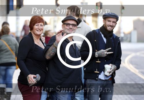 Amsterdam 7 november 2012
Ben Saunders met zijn ouders op straat.
Peter Smulders bv