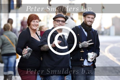 Amsterdam 7 november 2012
Ben Saunders met zijn ouders op straat.
Peter Smulders bv