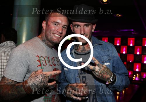 Amsterdam 17 september 2012
Presentatie cd YES R in de little buddha bar. Ben Saunders met zijn broer Jamie
Peter Smulders bv