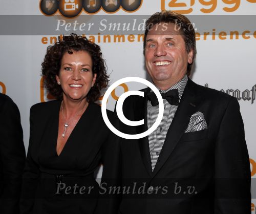 Amsterdam 24 september 2012
Premiere Steekspel in Tuschinski. Film van Paul Verhoeven. Bibi Eindhoven met vriend
Peter Smulders bv