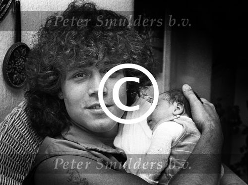 Duitsland, 5 Augustus 1983
Dennie Christian met zijn vrouw Roswhita en hun dochter Romina (geboren op 3 Juli 1983
Foto Peter Smulders BV