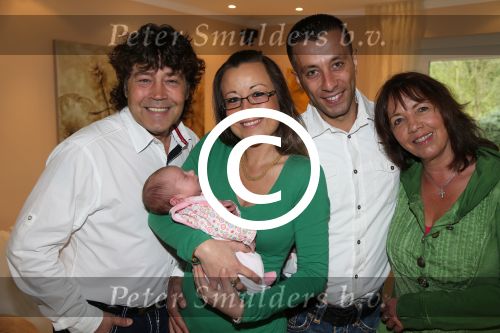 Wardenburg Duitsland), 27 September 2012
Dennie Christian met zijn vrouw Roswitha, hun dochter Romina met man en dochter
Foto Peter Smulders BV