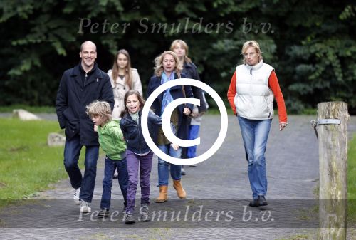 Almere 22 september 2012
Diederik Samsom en zijn vrouw en kinderen aan het IVN natuurontbijt in Almere Haven.
Peter Smulders bv