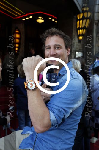Amsterdam 20 september 2012
Premiere sinterklaas film in Tuschinski. Eric Bouwman met Kyboe horloge
Peter Smulders bv