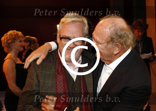 Amsterdam 7 oktober 2012
Premiere Aspects of love met Ernst Daniel Smid.
Peter Smulders bv