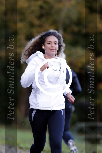 Amsterdam 15 oktober 2012
Fajah Lourens aan het trainen / hardlopen voor de marathon van New York bij de bosbaan.
Peter Smulders bv