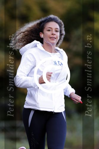 Amsterdam 15 oktober 2012
Fajah Lourens aan het trainen / hardlopen voor de marathon van New York bij de bosbaan.
Peter Smulders bv