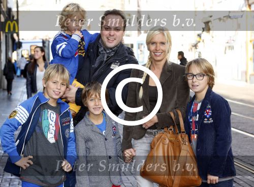 Amsterdam 20 september 2012
Premiere sinterklaas film in Tuschinski. Frans en Mariska Bauer met hun zoon Frans Christiaan Jan en Lucas
Peter Smulders bv