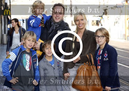 Amsterdam 20 september 2012
Premiere sinterklaas film in Tuschinski. Frans en Mariska Bauer met hun zoon Frans Christiaan Jan en Lucas
Peter Smulders bv