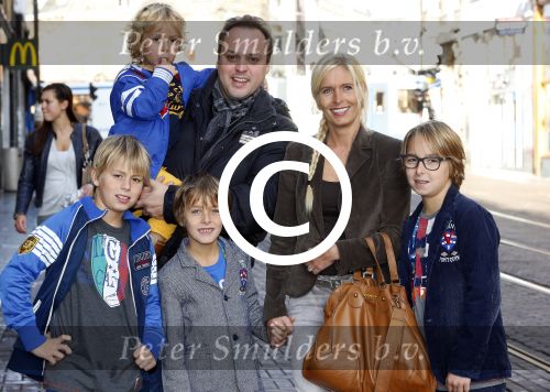 Amsterdam 20 september 2012
Premiere sinterklaas film in Tuschinski. Frans en Mariska Bauer met hun zoon Frans Christiaan Jan en Lucas
Peter Smulders bv