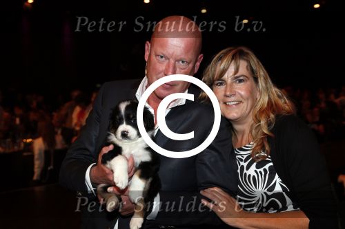 Hilversum 10 oktyober 2012
Gala voor stichting hulphond in studio 21. Frits Wester met vrouw en een puppy
Peter Smulders bv