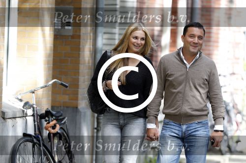 Amsterdam 17 september 2012
Gaby Blaaser met nieuwe vriend Jordy op de cornelis schuytstraat.
Peter Smulders bv