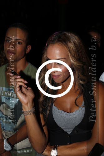 Amsterdam 17 september 2012
Presentatie cd YES R in de little buddha bar. Glennis Grace
Peter Smulders bv