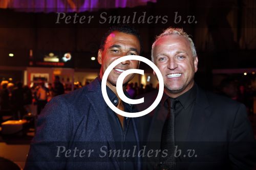 Amsterdam 13 oktober 2012
VIP avond LAF beurs bij westergasfabriek. Gordon met Ruud Gullit
Peter Smulders bv