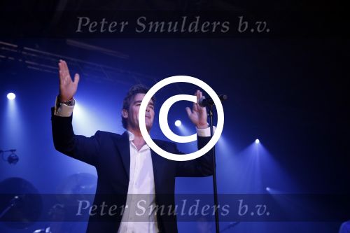 Maarssen 29 september 2012
Jeroen v d Boom tijdens optreden in de fabriek.
Peter Smulders bv