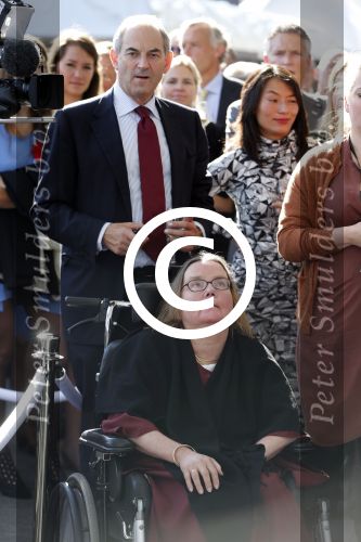 Amsterdam 22 september 2012
Koningin Beatrix opent het stedelijk museum in Amsterdam. Ook Prins Constantijn en Prinses Laurentien zijn aanwezig. Job Cohen met zijn vrouw
Peter Smulders bv
